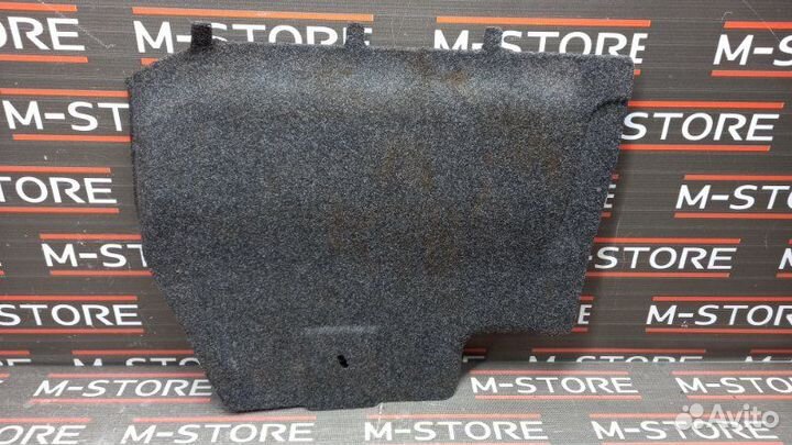 Накладка пола под задним сиденьем Mercedes-Benz