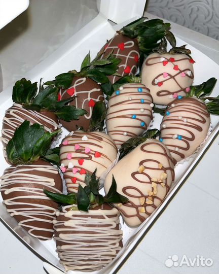 Клубника В шоколаде букеты