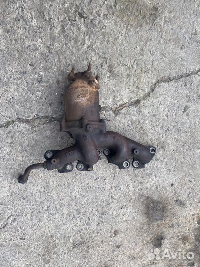 Выпускной коллектор Nissan sr18de