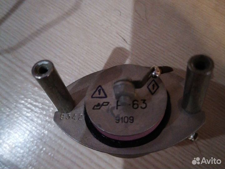 Разрядники р-63 и р-64