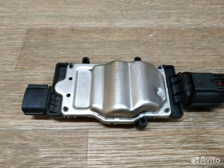 Блок управления вентилятором Ford Focus 3