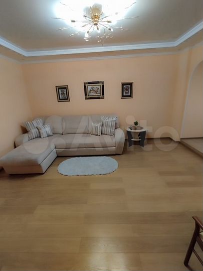 2-к. квартира, 70 м², 5/11 эт.