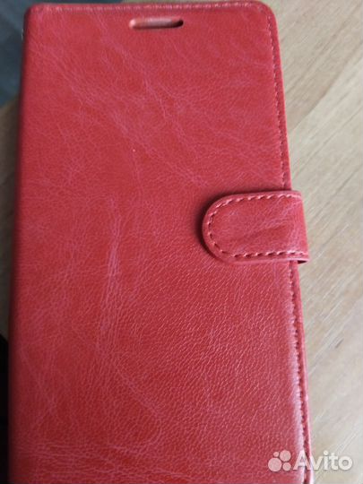 Чехол на телефон