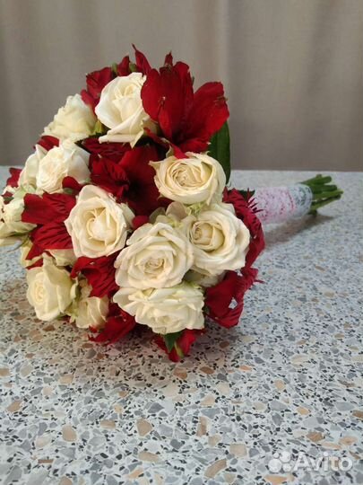 Свадебные букеты, букет невесты