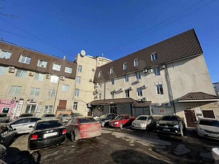 Помещение 299 м² в самом центре города, 1 Линия