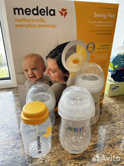Молокоотсос medela электрический + бутылочки
