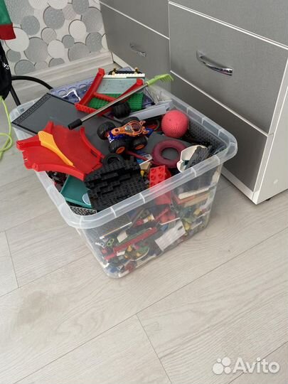 Lego и другой конструктор