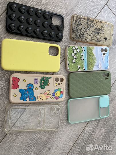 Чехлы на телефон iPhone 11