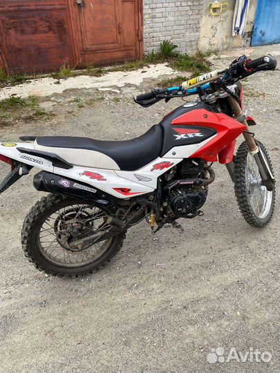 TTR 250R