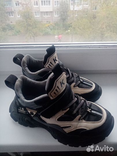 Кроссовки для мальчика