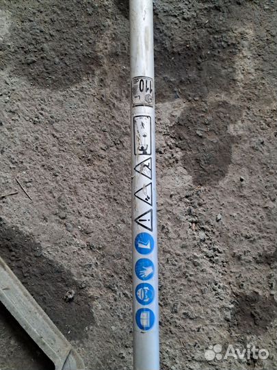 Газонокосилка бензиновая makita