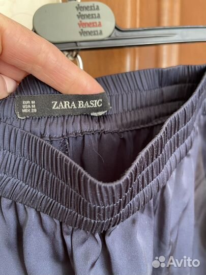 Штаны шелковые Zara с лампасами