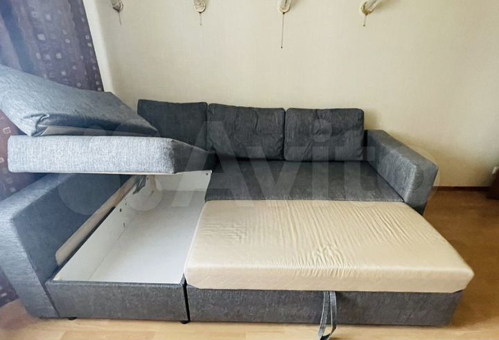 2-к. квартира, 57 м², 4/10 эт.