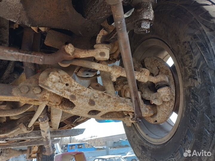 Суппорт правый левый Great Wall Xin Kai 2WD