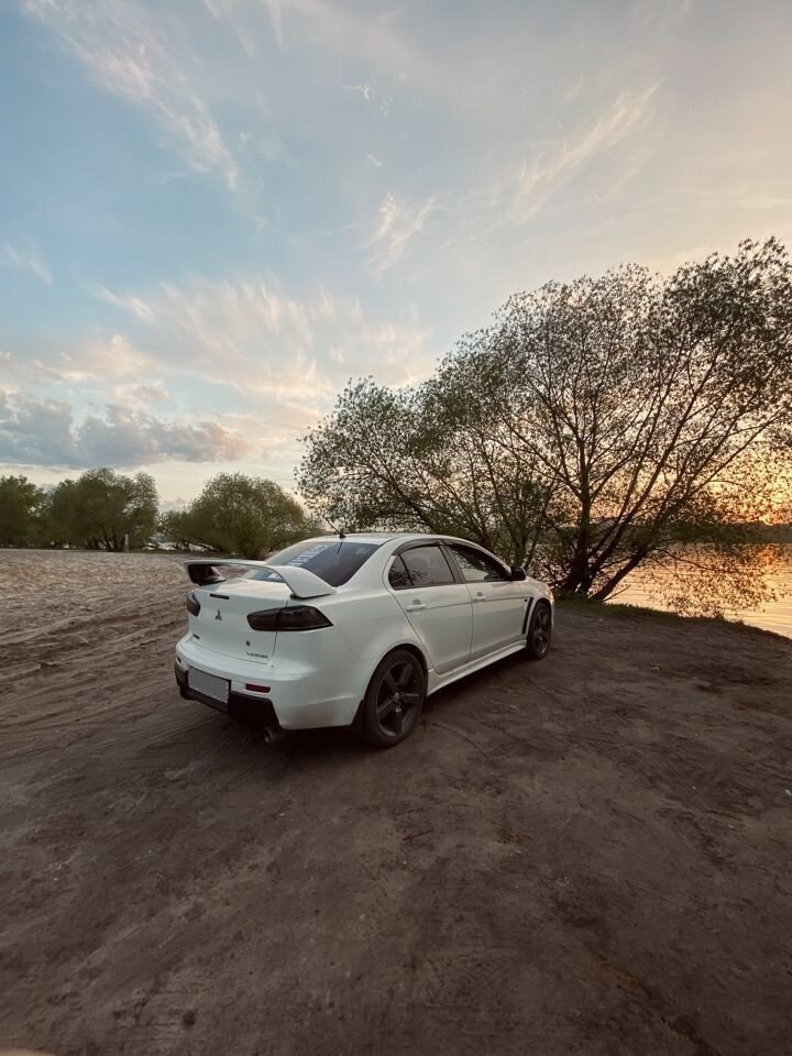 Mitsubishi Lancer: фото владельца