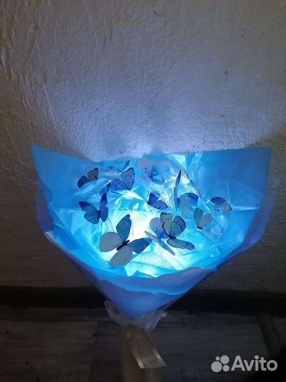 Букет с бабочками