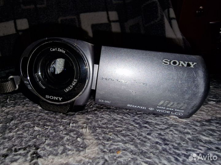 Видеокамера sony handycam из 2007