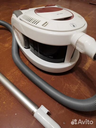 Пылесос Dexp D800A