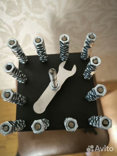 Металлическая клетка подарочная