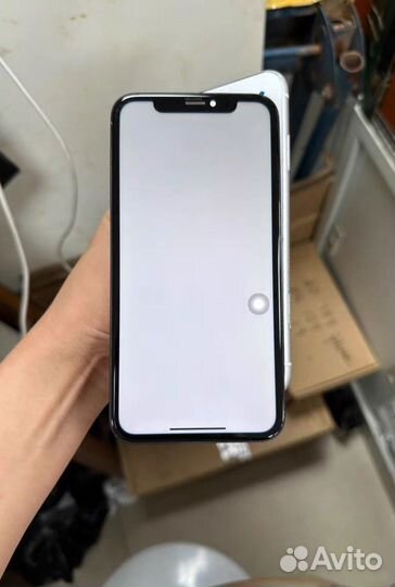 Дисплей на iPhone XR