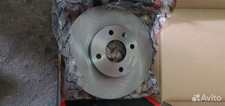 Диски тормозные передние Авео1.4i Т300 (2011-2015)