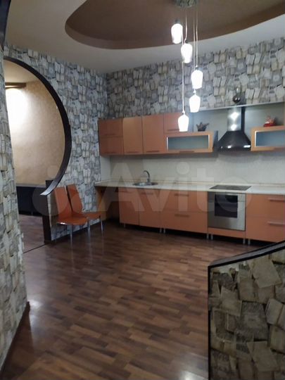 Свободного назначения, 205 м²