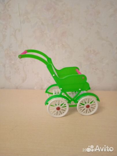 Коляска для пупсика