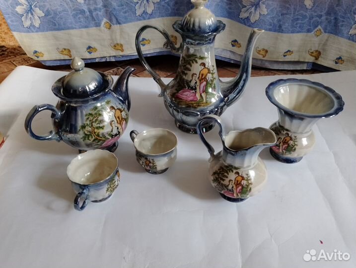 Наборы посуды (фарфор, керамика)