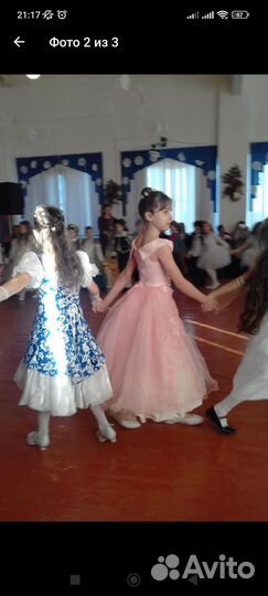 Платье для девочки бу