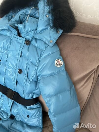 Пуховик для девочки 140 Moncler