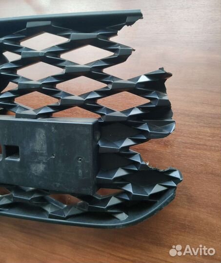 Решетка радиатора hyundai solaris 2