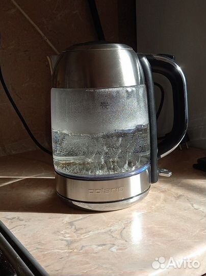 Чайник электрический. Polaris