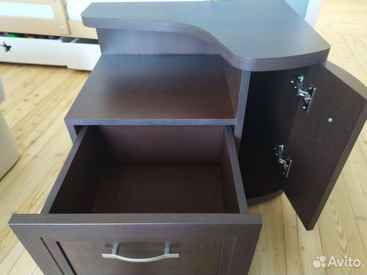 Тумба прикроватная правая Lazurit