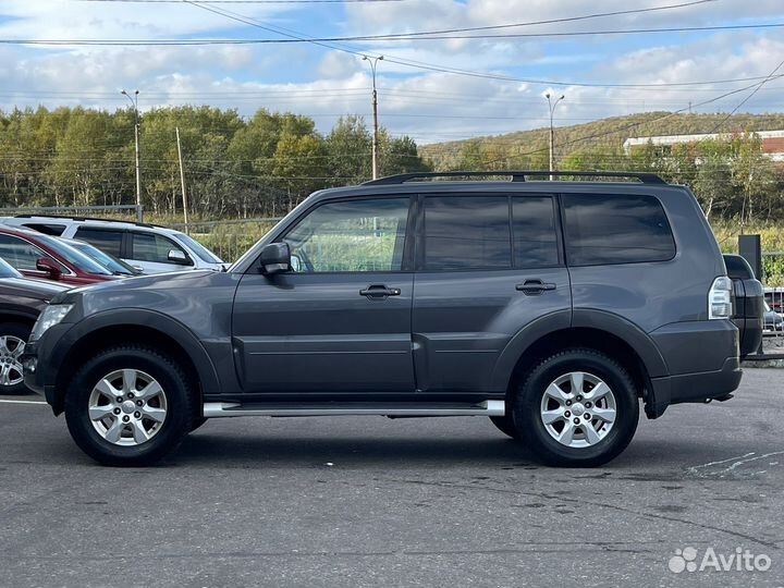 Mitsubishi Pajero, 2015
