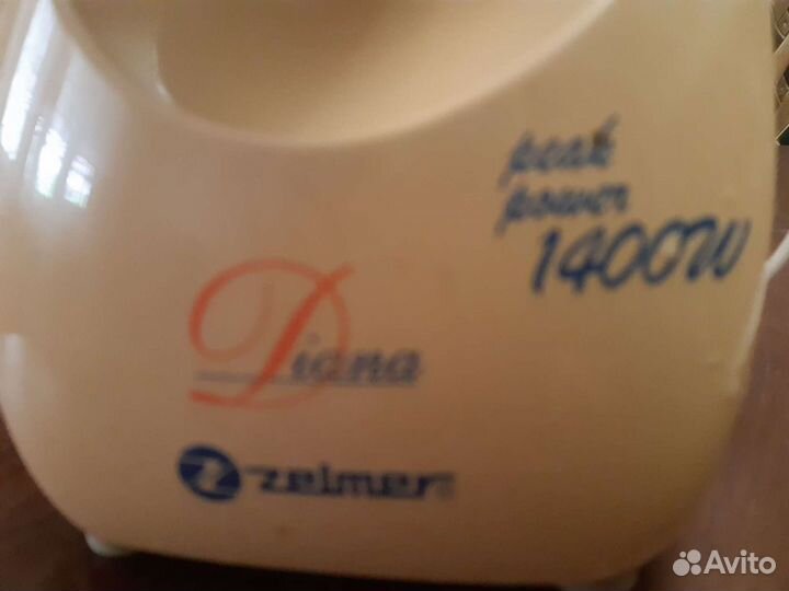 Мясорубка электрическая новая