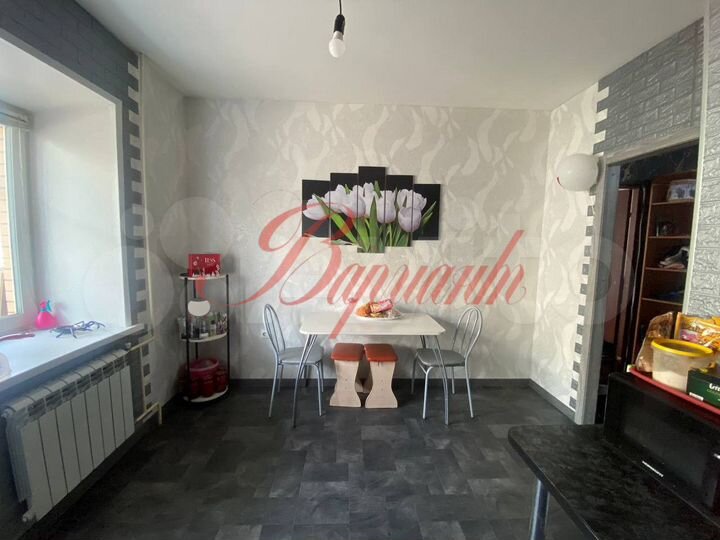 3-к. квартира, 84 м², 1/3 эт.