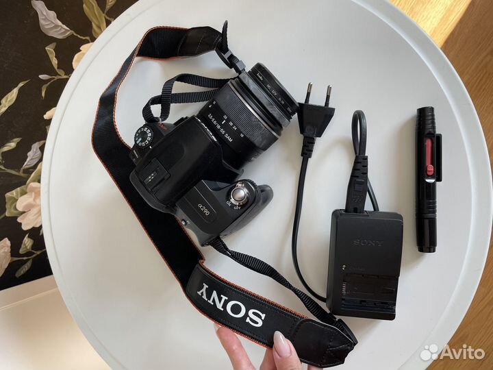Зеркальный фотоаппарат sony