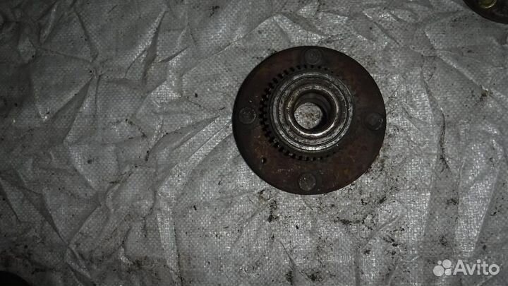 Ступица задняя Mitsubishi Lancer 9 (CS) 2003-2006