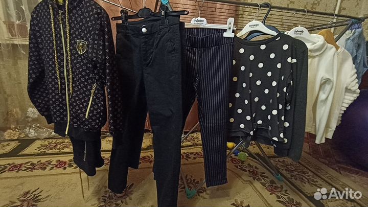 Одежда для девочки пакетом на 6-7 лет