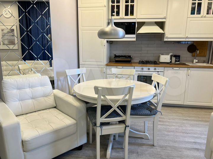 1-к. квартира, 44 м², 2/4 эт.