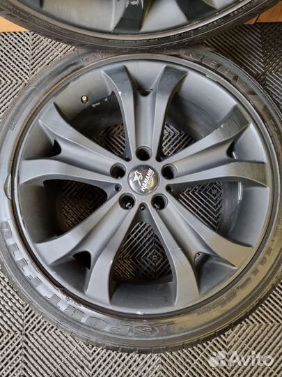 R20 ONYX NY-HP187 275/40, PCD 5x120 DIA 74.1