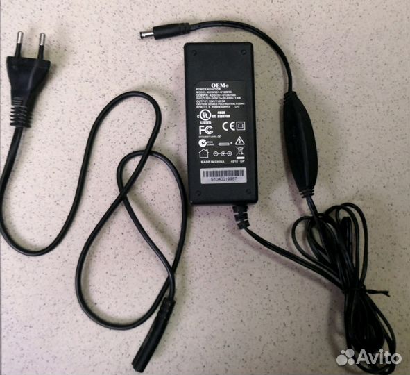 Блоки питания 12v 2.5A, 5v опт от 20шт