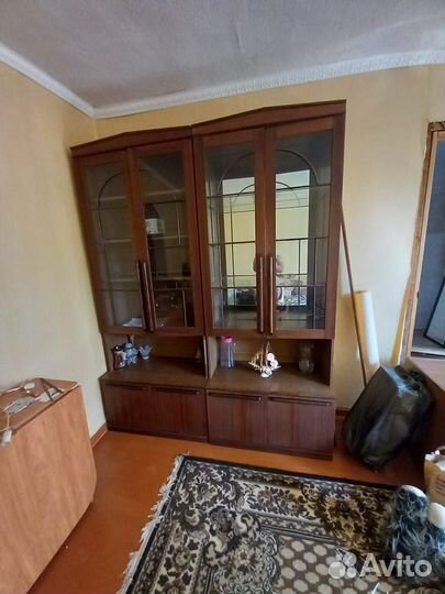 Шкаф сервант