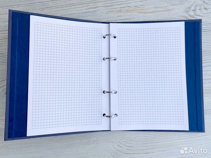 Именной блокнот со сменным блоком с гравировкой