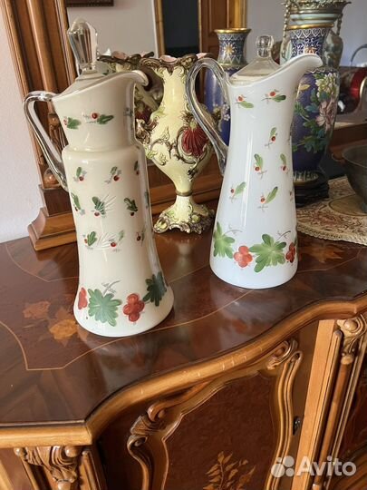 Старинные кувшины