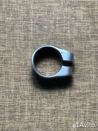 Зажим для трюкового самоката