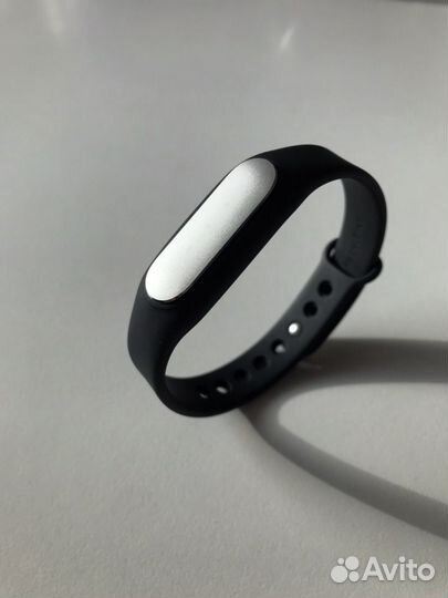 Фитнес-браслет xiaomi mi