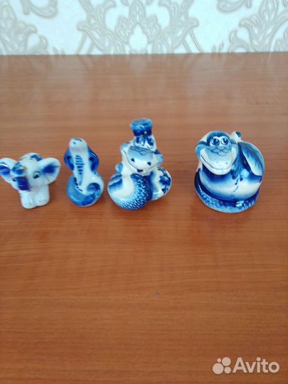 Фарфоровые статуэтки