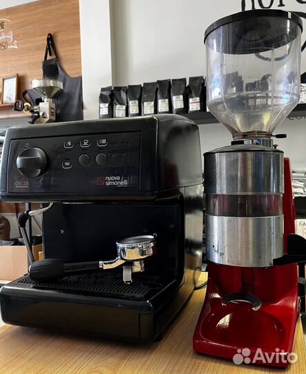 Кофемашина Nuova Simonelli Oscar бу