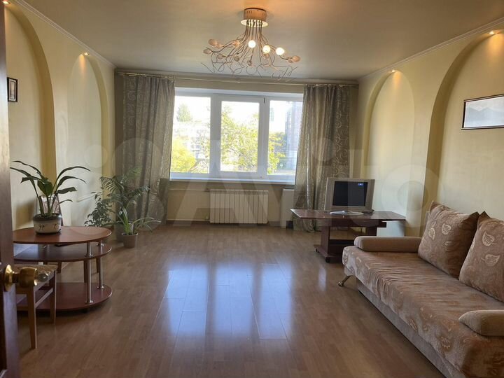 3-к. квартира, 84 м², 5/5 эт.